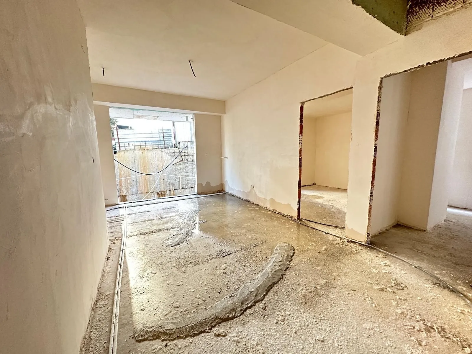 ÜÇEL BOSTANCI'DAN ALTINTEPE SAHİL ÇOK YAKIN ÖNCEPHE SIFR LÜX 2+1